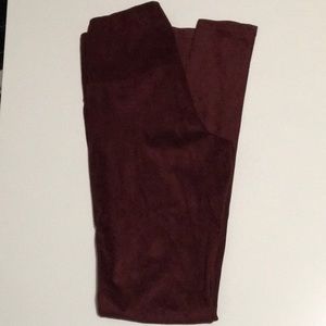 NWT Francesca’s Blue Rain Suede Highwaisted Leggings